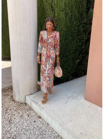 Danika | Elegancka sukienka z wycięciem