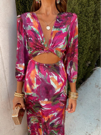 Danika | Elegancka sukienka z wycięciem